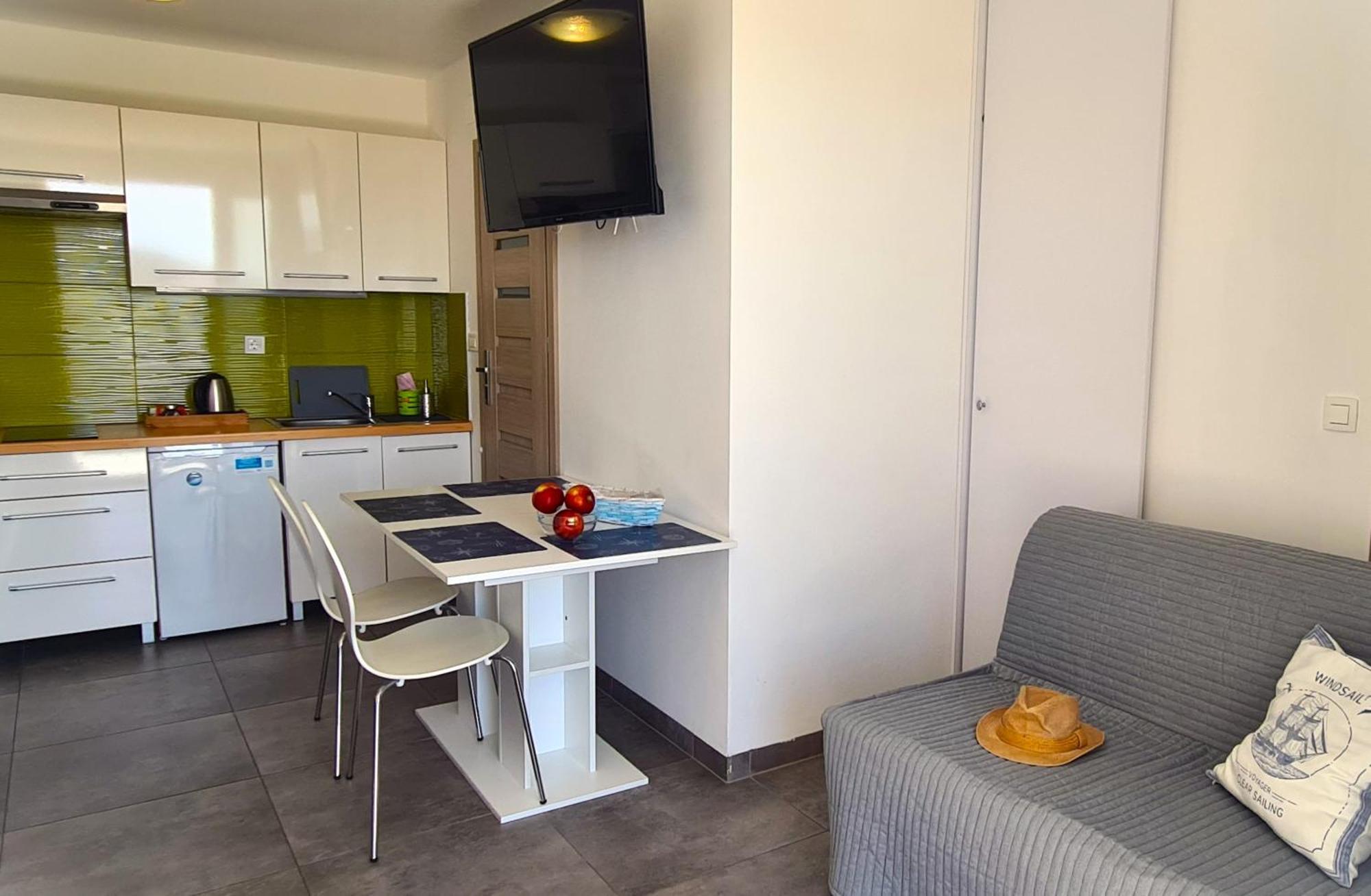 Apartmani Dalmacjia Grebastica Exterior photo