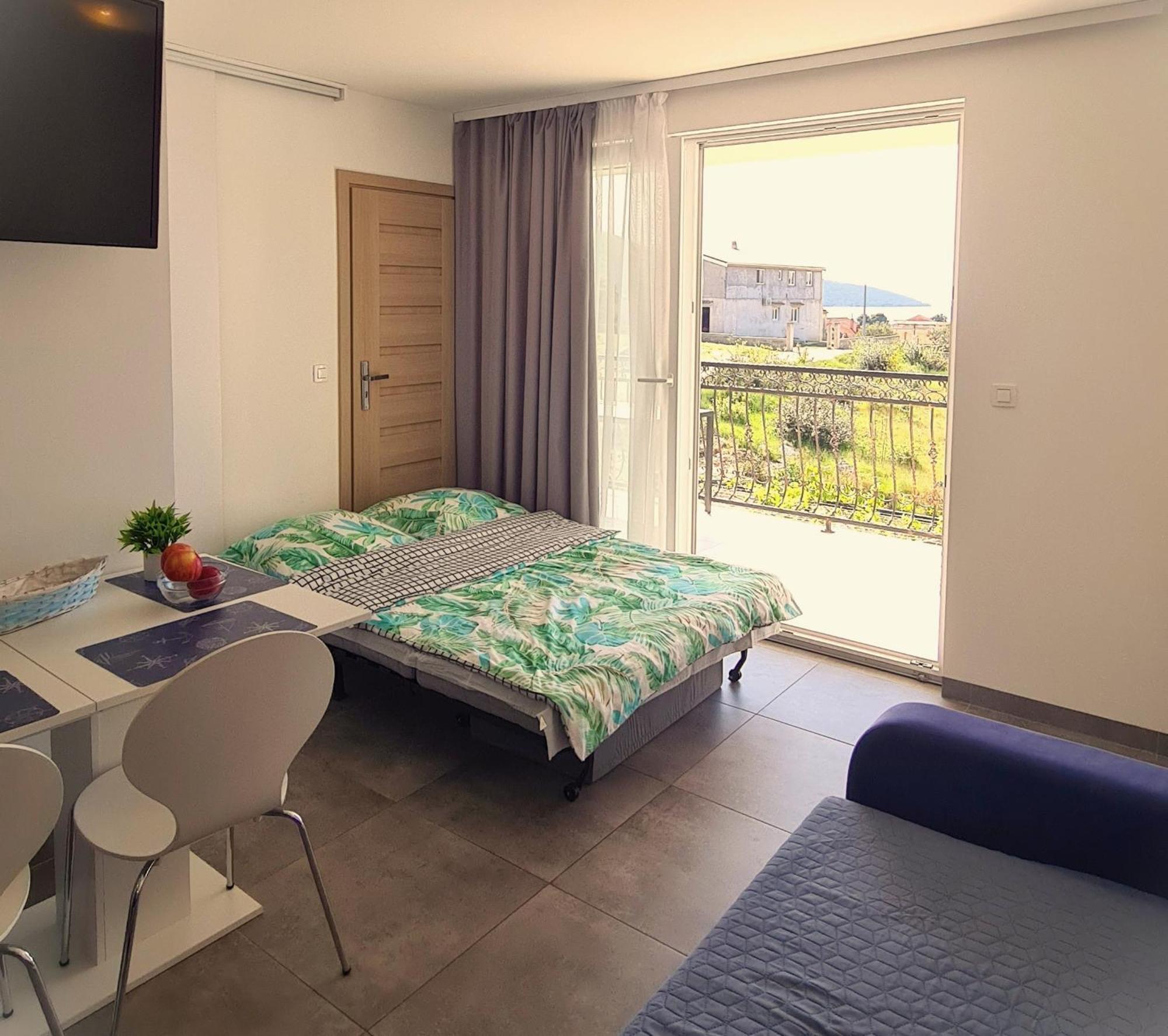 Apartmani Dalmacjia Grebastica Exterior photo