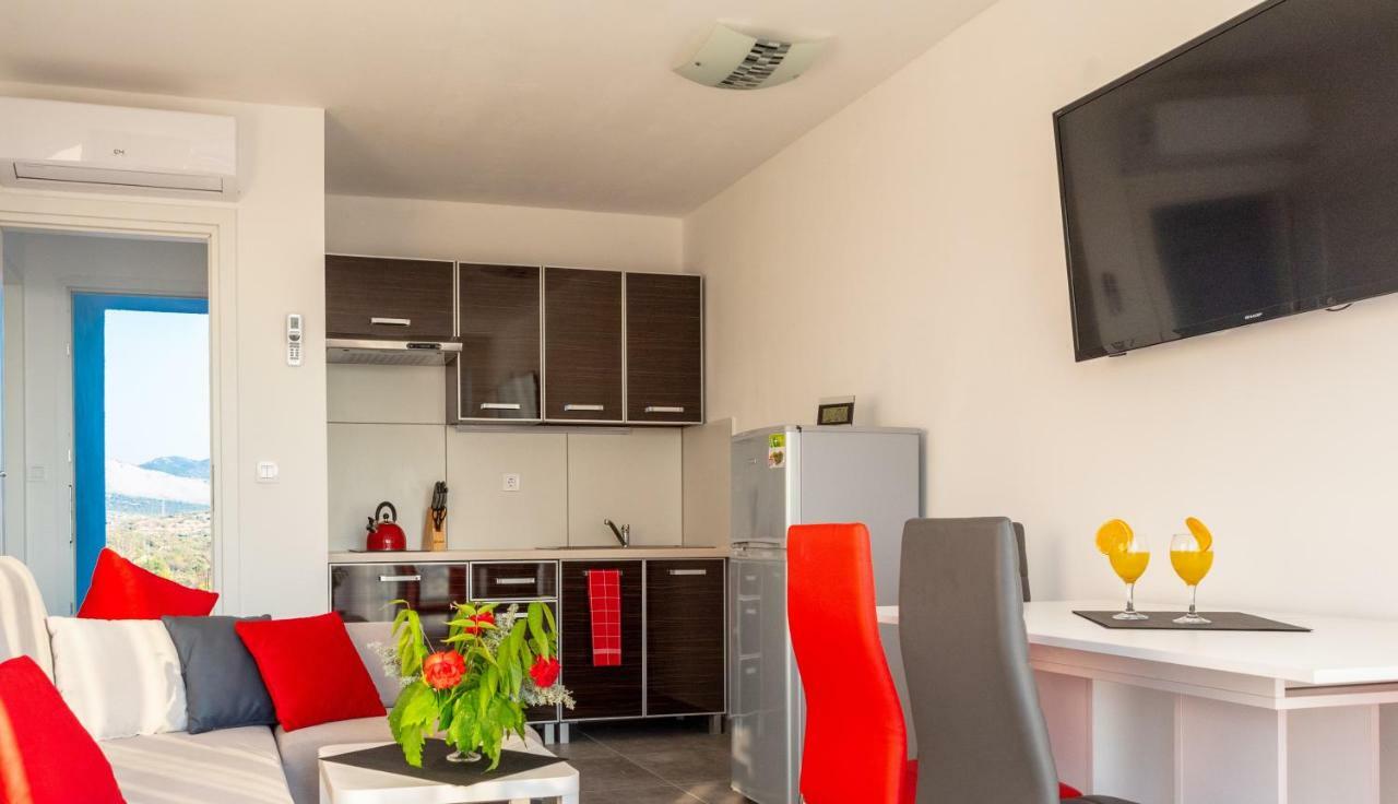 Apartmani Dalmacjia Grebastica Exterior photo