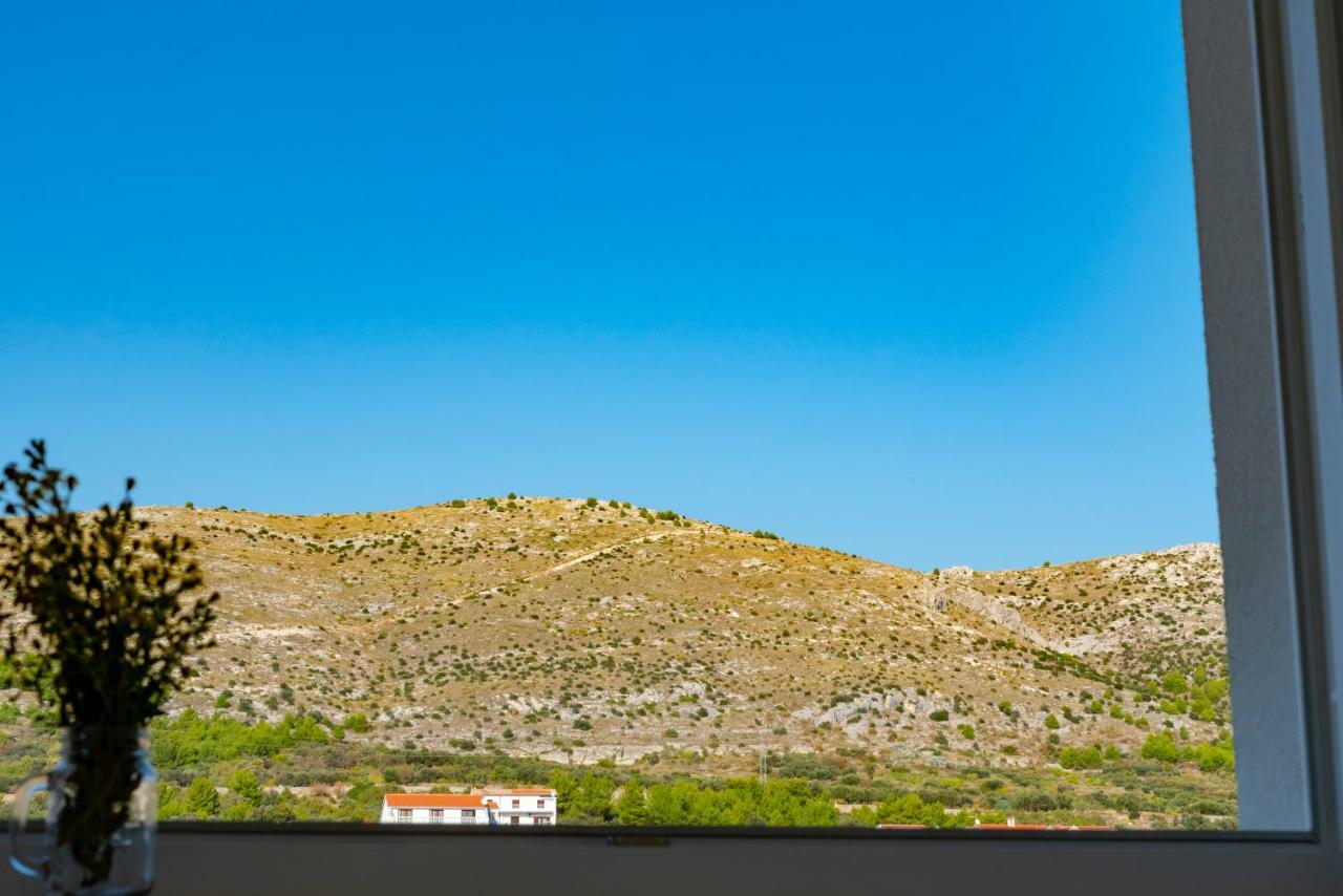 Apartmani Dalmacjia Grebastica Exterior photo