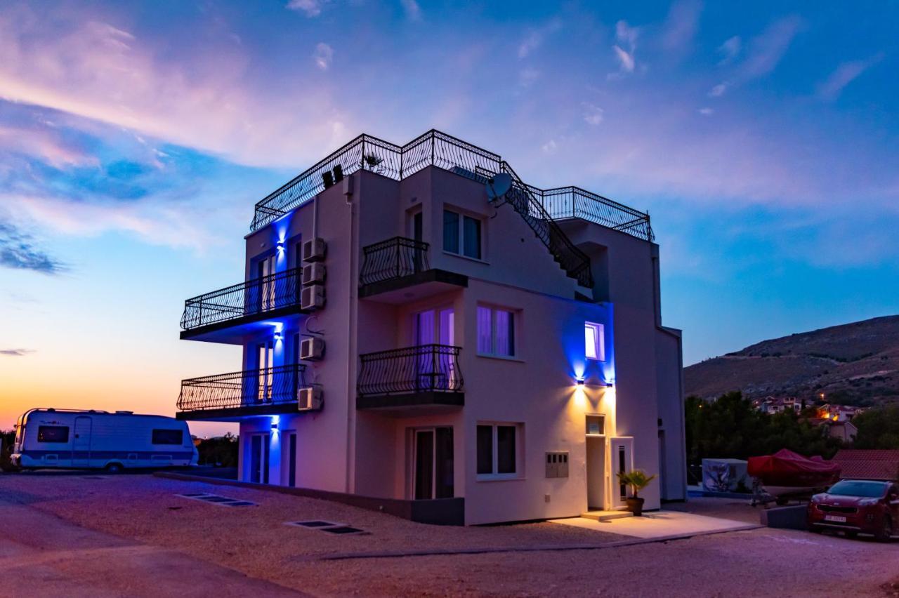 Apartmani Dalmacjia Grebastica Exterior photo
